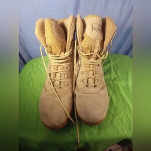 Thorogood Tan Tactical Military Boots